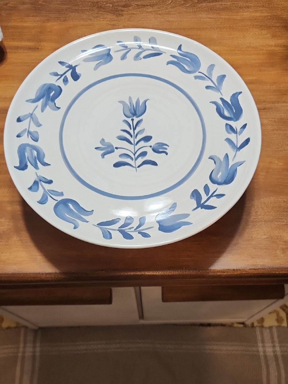 THRESHOLD CAKE STAND